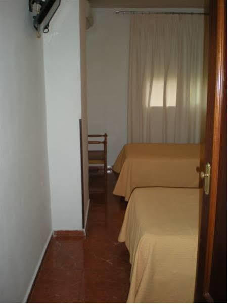Hostal La Hispanidad Málaga Eksteriør bilde